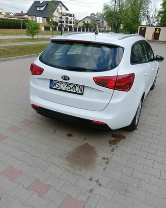 Kia Ceed cena 23600 przebieg: 330000, rok produkcji 2015 z Nidzica małe 232